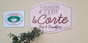 Отель La Corte B&B  Кандиоло
